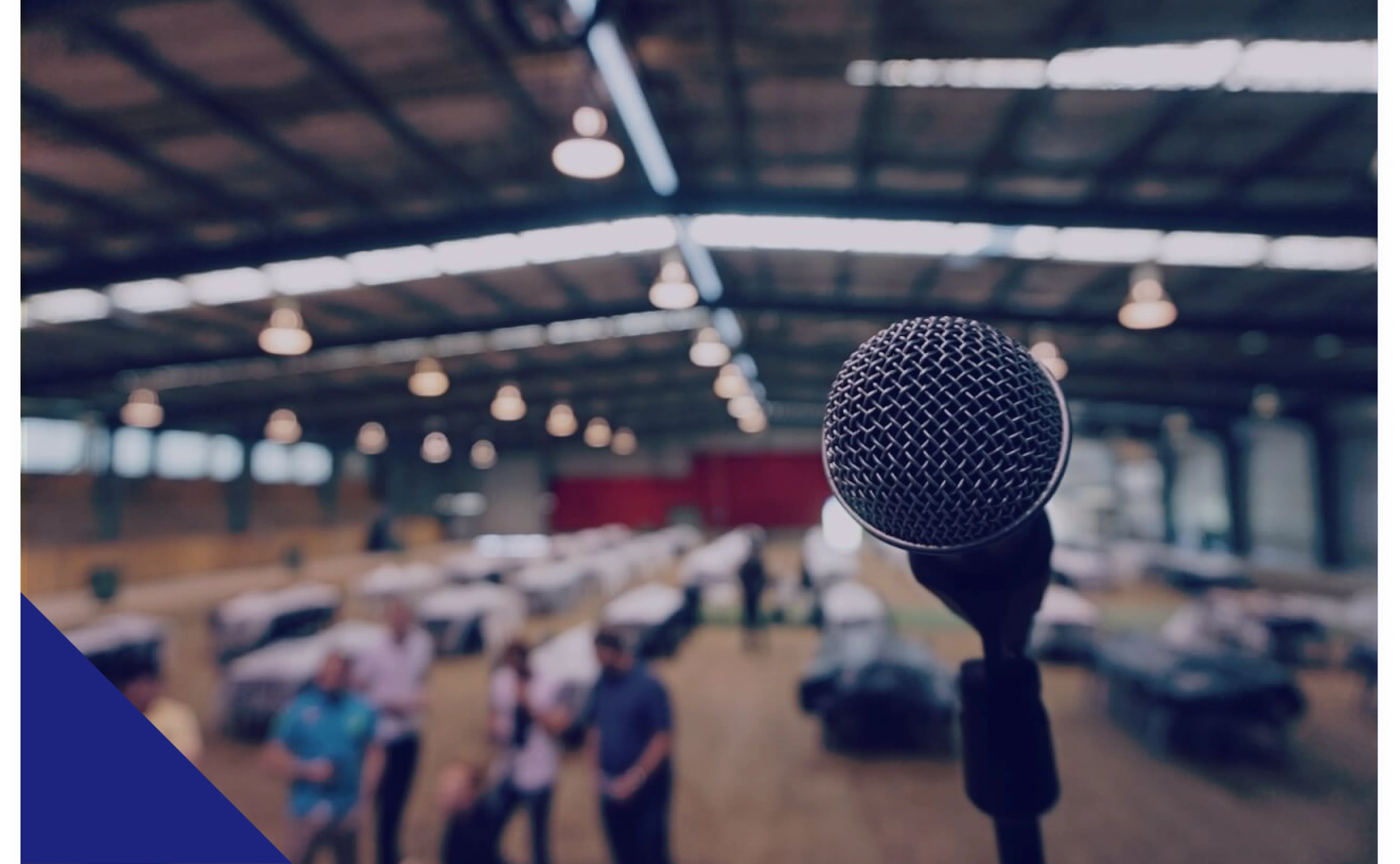 microphone-on-the-stage 1